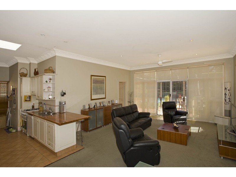 21 Arthur Street, Carlton NSW 2218