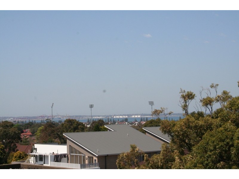 8/31-33 Bembridge Street, Carlton NSW 2218