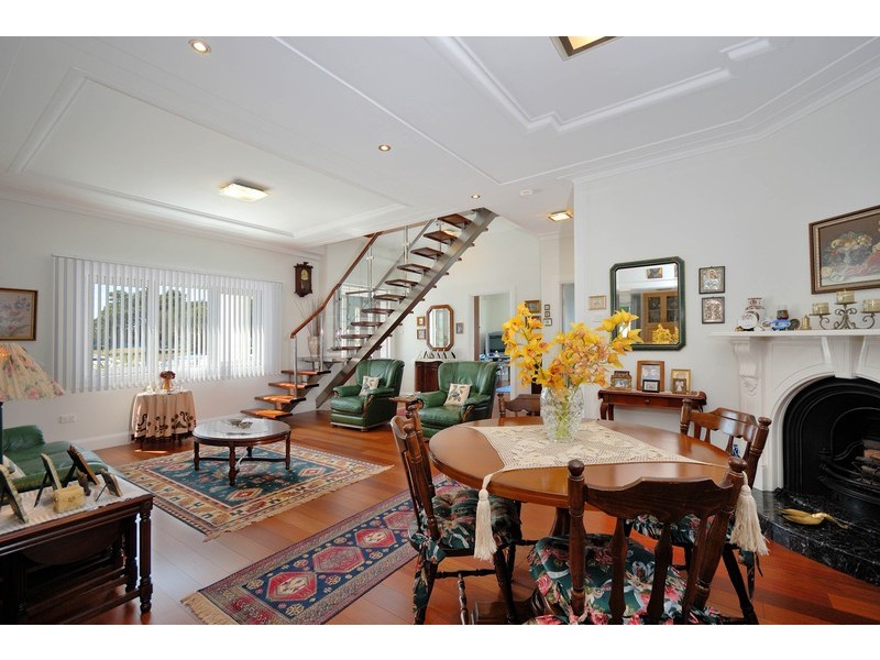 1 The “Little” Grand Parade, Brighton-le-sands NSW 2216