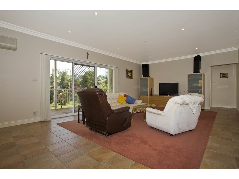 1 Lavender Avenue, Bexley NSW 2207