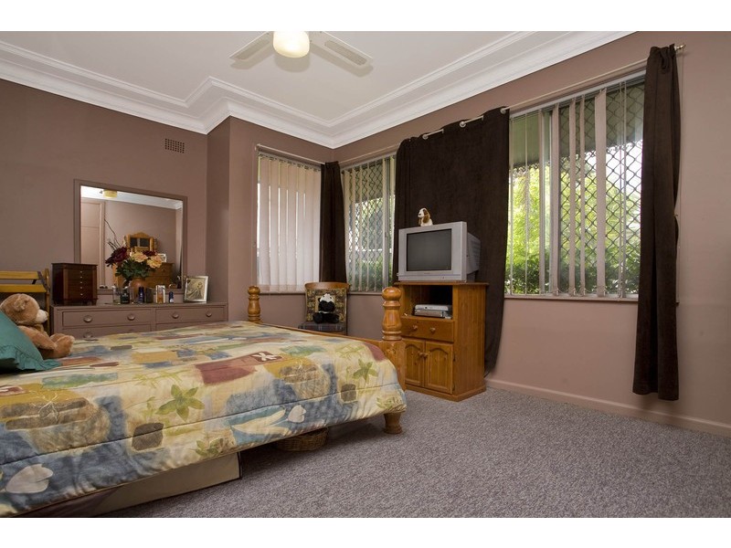 33 Lymington Street, Bexley NSW 2207