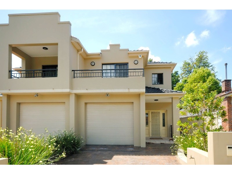 8A Stephen Street, Penshurst NSW 2222