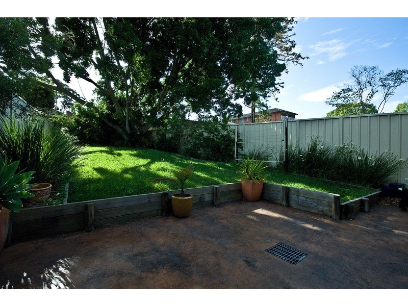 8A Stephen Street, Penshurst NSW 2222