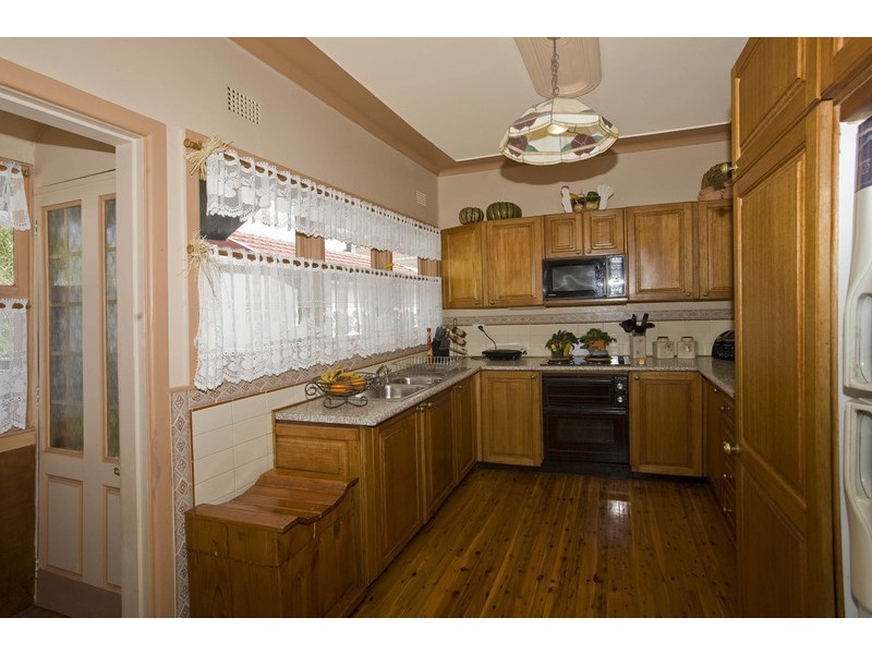 33 Lymington Street, Bexley NSW 2207