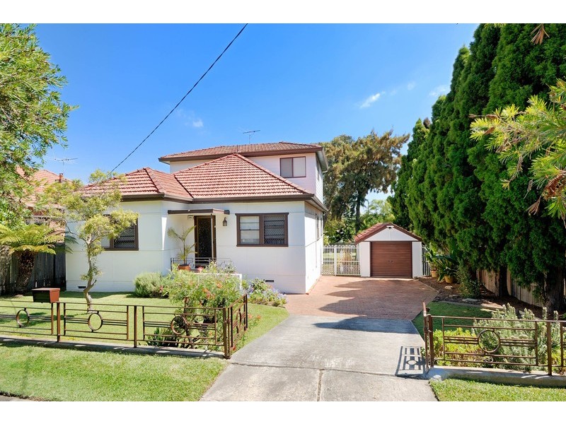 19 Carroll Street, Beverley Park NSW 2217