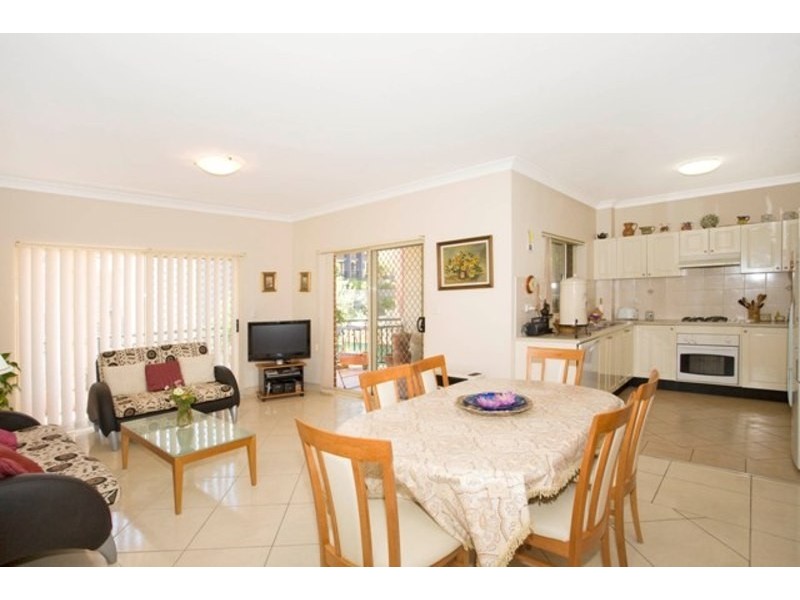 4/162 Harrow Road, Kogarah NSW 2217