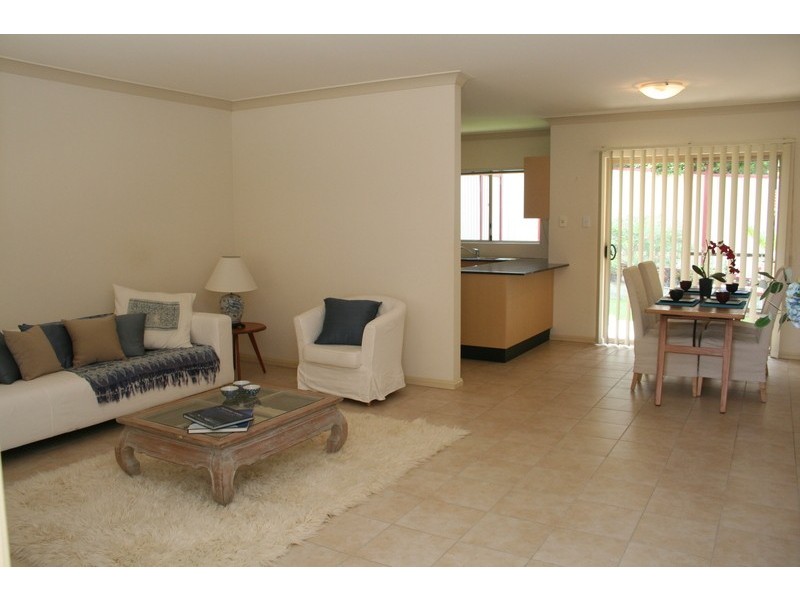 2/14 Terry Street, Blakehurst NSW 2221