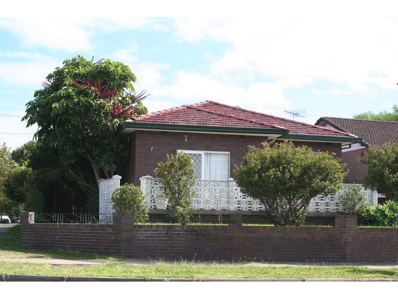 7 Queens Road, Kogarah NSW 2217