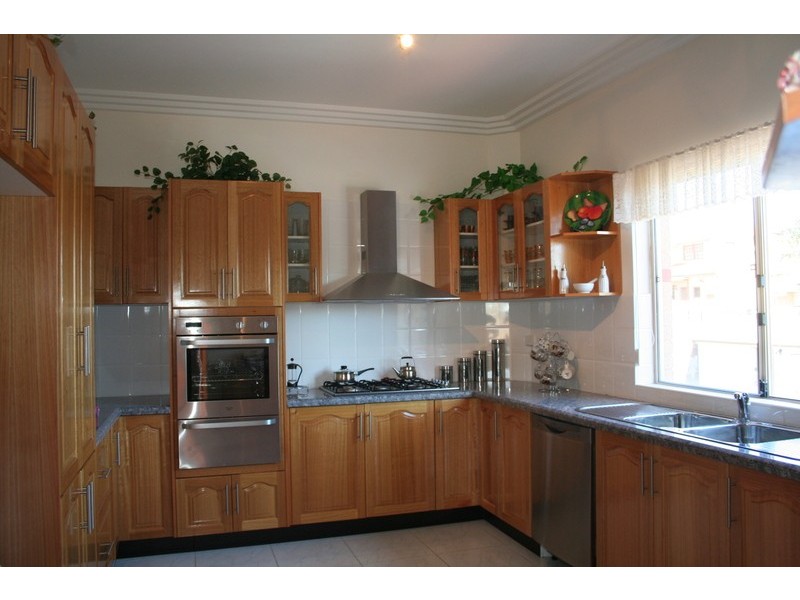 179 Carrington Avenue, Hurstville NSW 2220