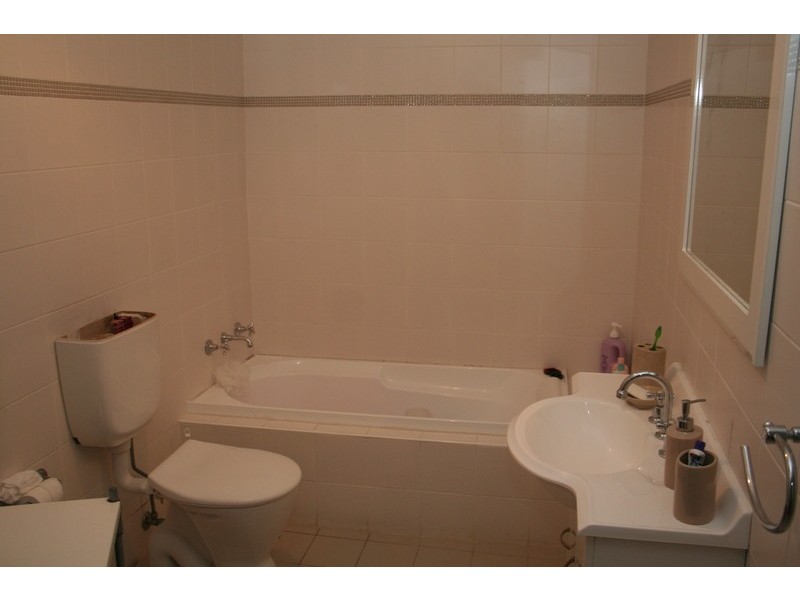 1/878-882 Cnr Of Grosvenor & King Georges Road, South Hurstville NSW 2221