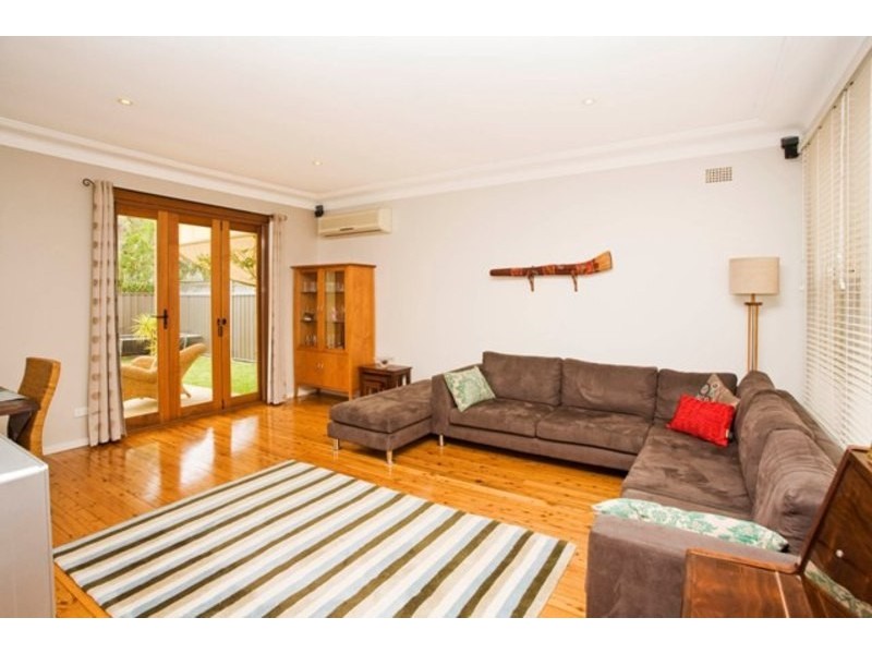 7 Coora Street, Sans Souci NSW 2219