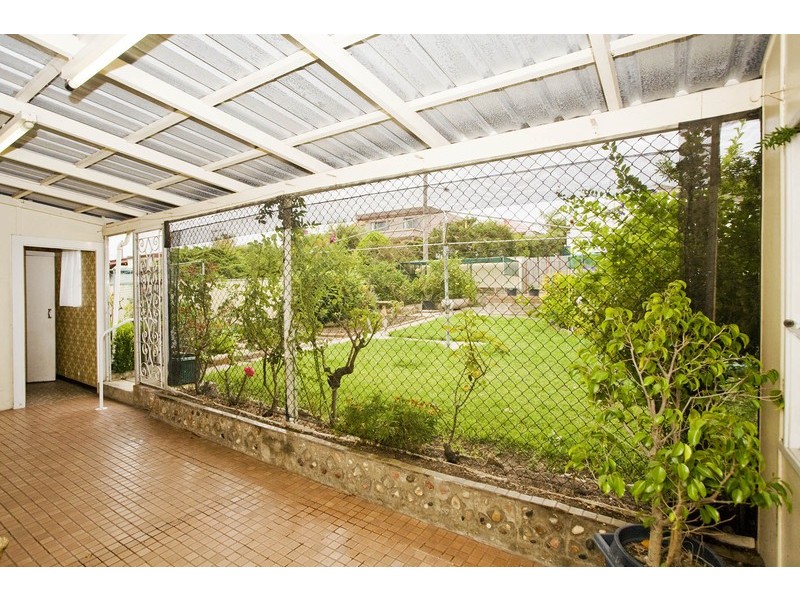 13 Tanner Avenue, Carlton NSW 2218