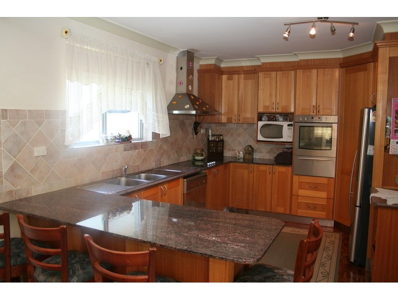 12 Park Road, Carlton NSW 2218