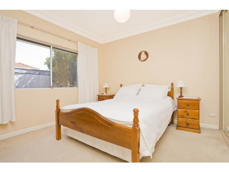 64 Edward Street, Carlton NSW 2218