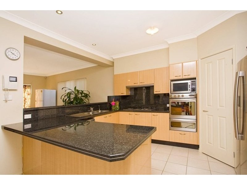 11 Wheeler Street, Carlton NSW 2218