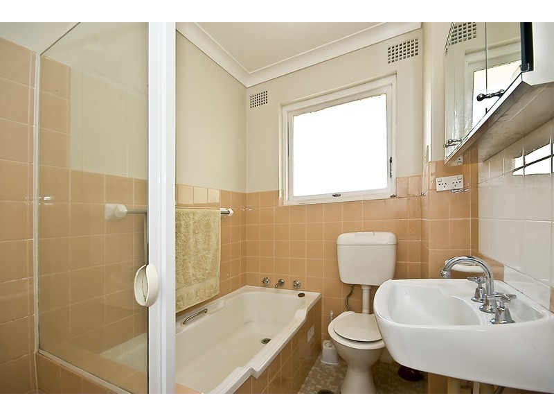 8/6 St Georges Road, Penshurst NSW 2222