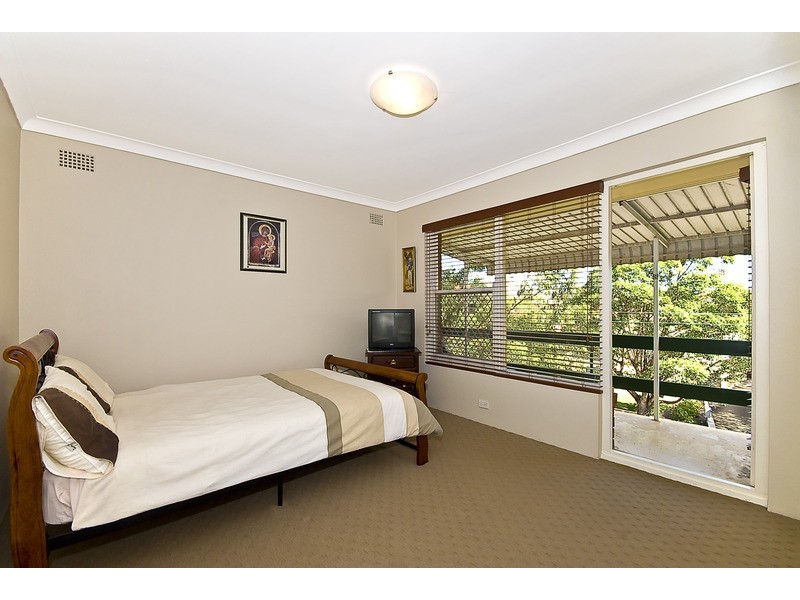 8/6 St Georges Road, Penshurst NSW 2222