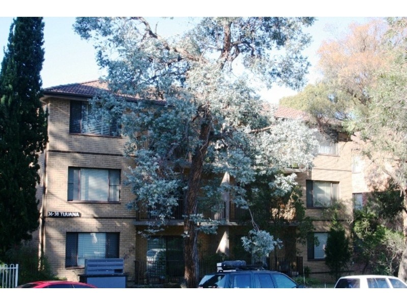 5/36 Hampton Court Road, Carlton NSW 2218