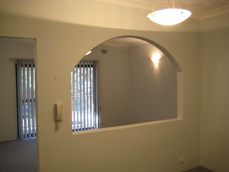 5/36 Hampton Court Road, Carlton NSW 2218