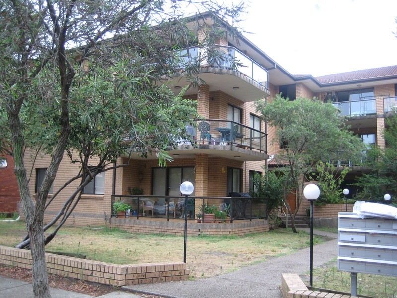 Brighton-le-sands NSW 2216