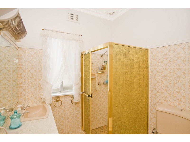 93 Hurstville Road, Hurstville Grove NSW 2220