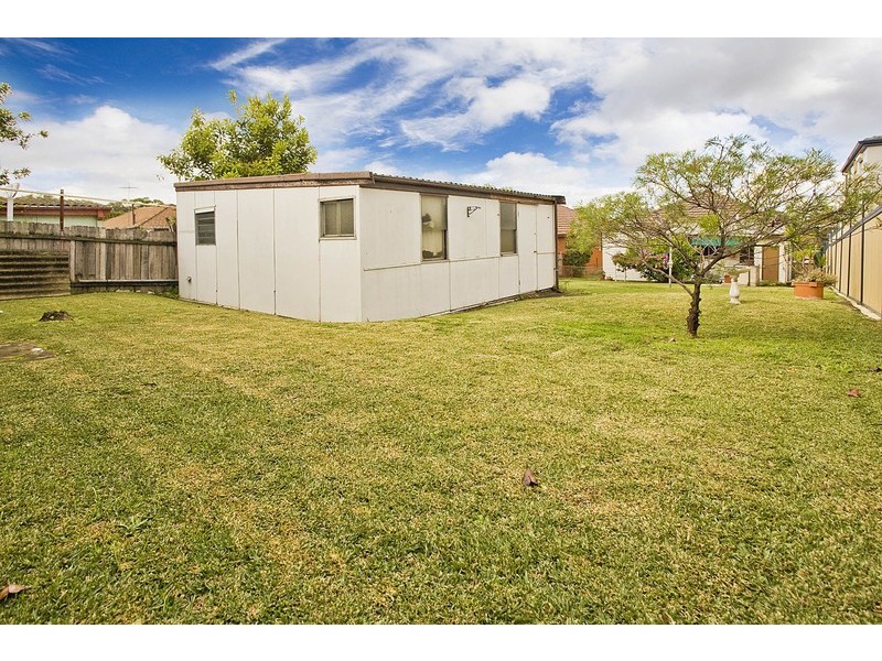 93 Hurstville Road, Hurstville Grove NSW 2220