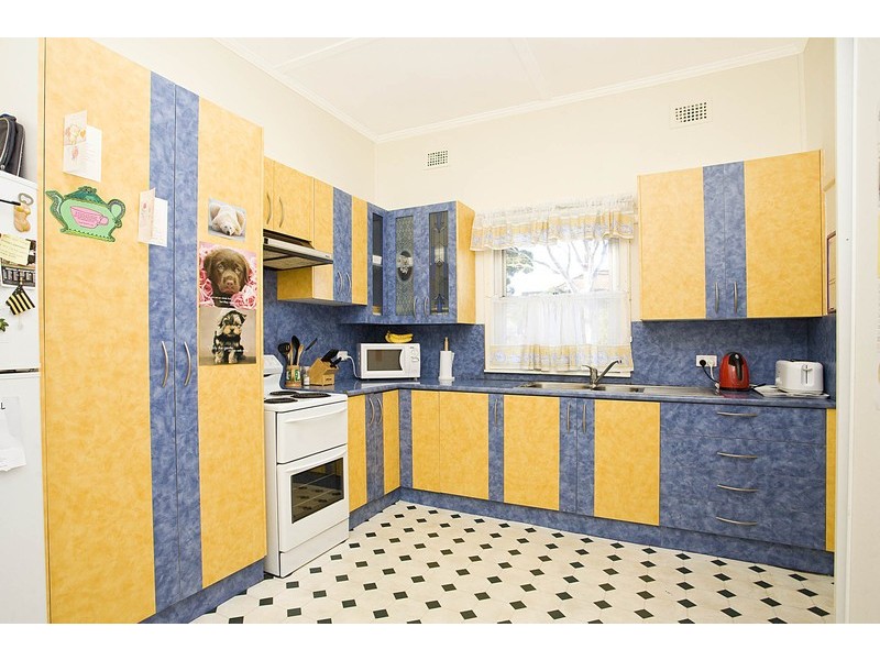 145 Woids Avenue, Carlton NSW 2218