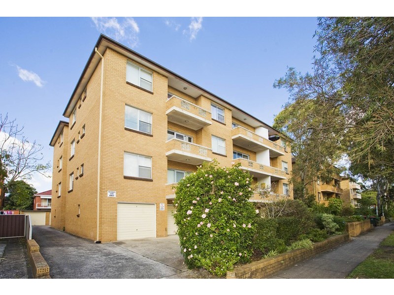 Brighton-le-sands NSW 2216