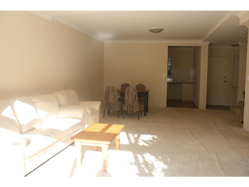 7/405 Princes Highway, Carlton NSW 2218