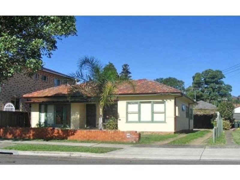 15 Bristol Road, Hurstville NSW 2220