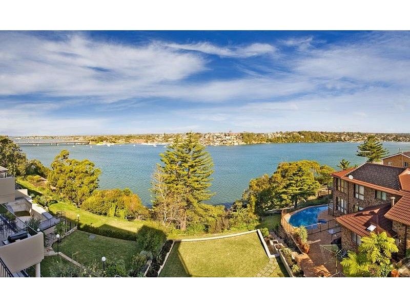 8 Fletcher Avenue, Blakehurst NSW 2221