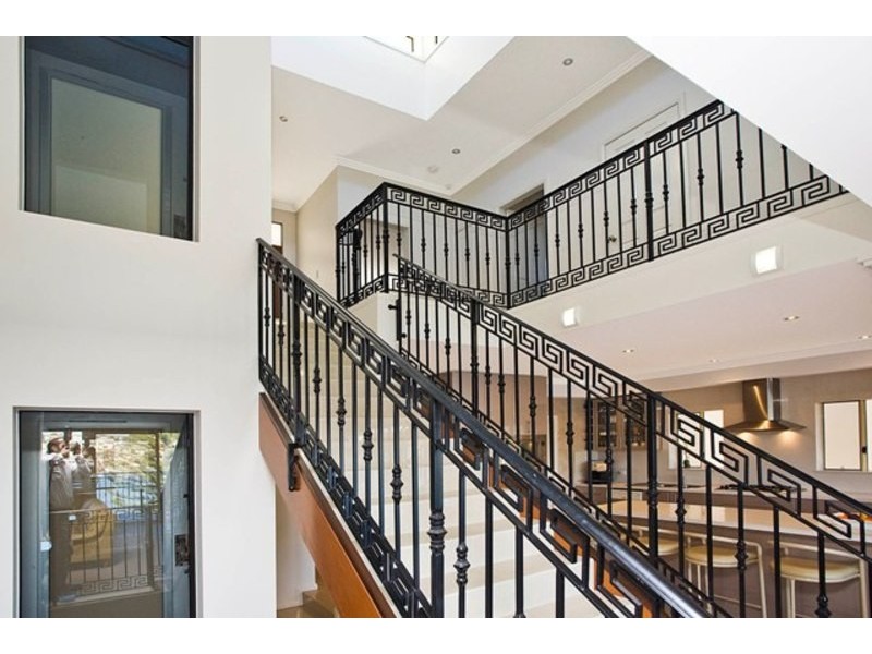 8 Fletcher Avenue, Blakehurst NSW 2221