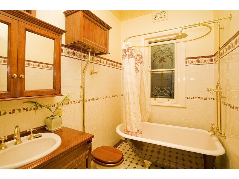 30 Kingsland Road South, Bexley NSW 2207