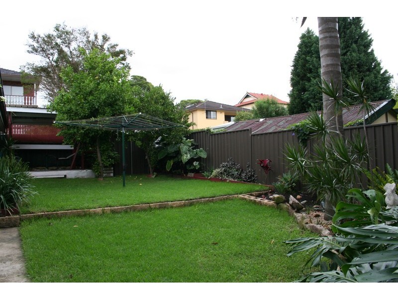 7 Lymington Street, Bexley NSW 2207