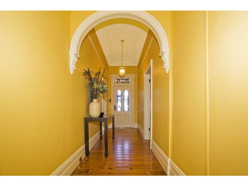 26 English Street, Kogarah NSW 2217