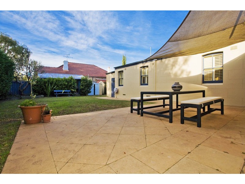 26 English Street, Kogarah NSW 2217