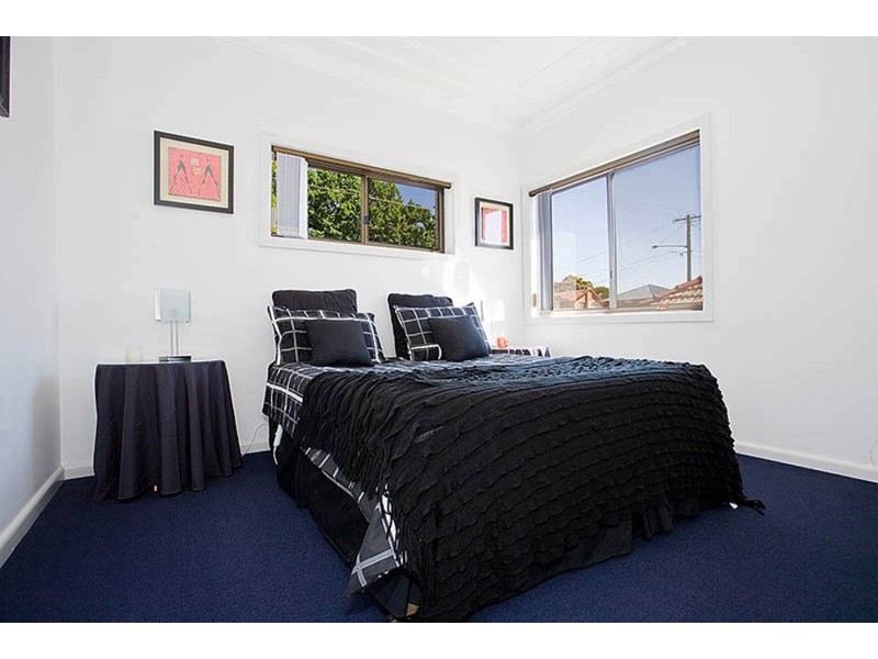 32 Woodlands Road, Taren Point NSW 2229