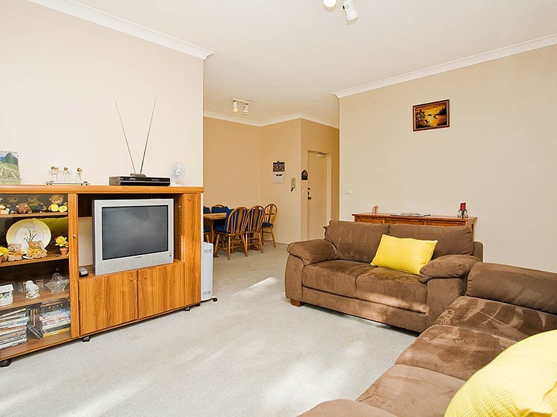 8/9-11 Argyle Street, Carlton NSW 2218