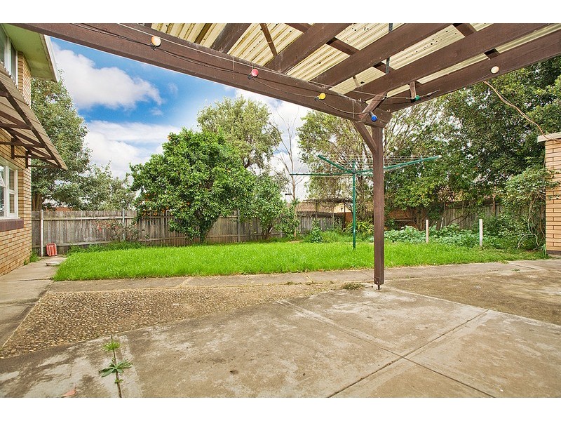 27 Pritchard Place, Peakhurst NSW 2210