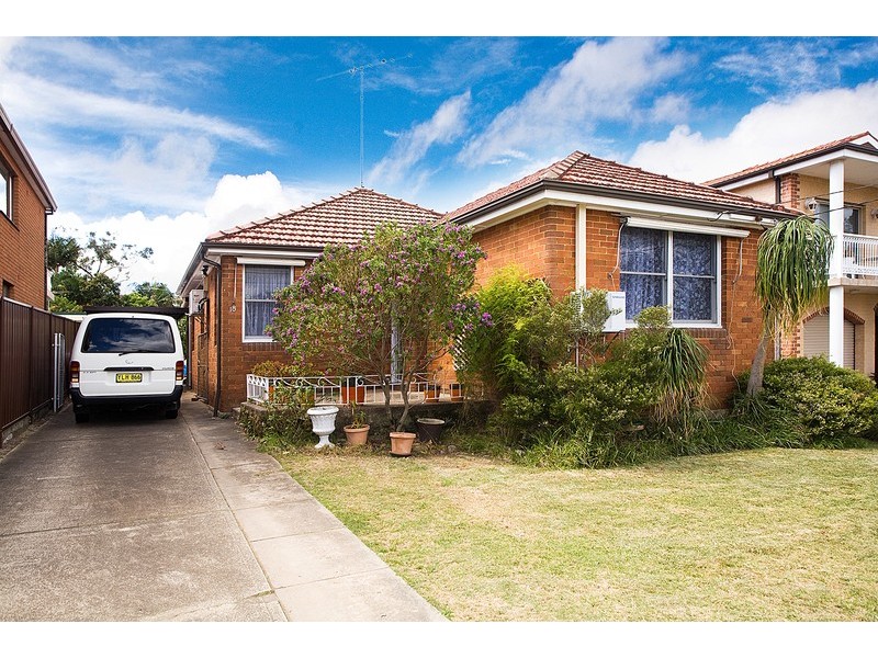 18 Plant Street, Carlton NSW 2218