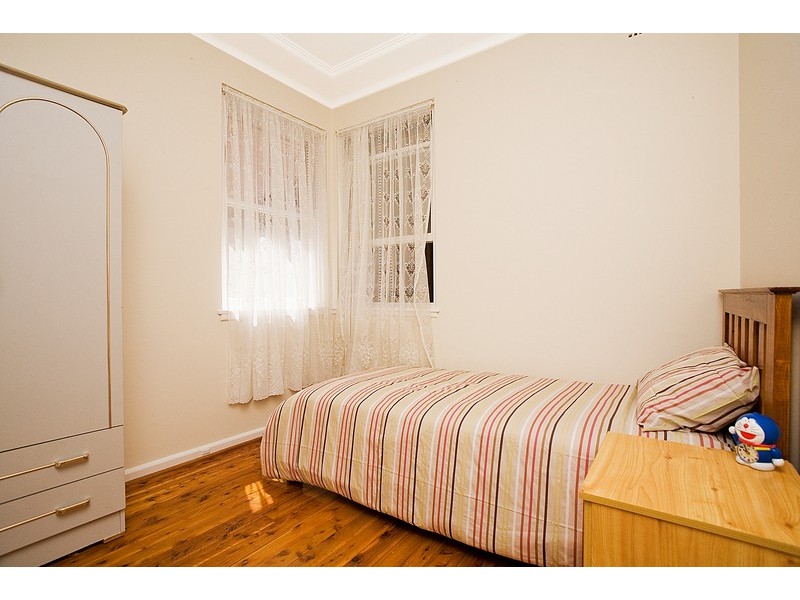 18 Plant Street, Carlton NSW 2218