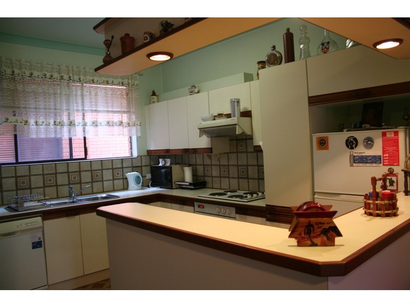 2/32 Bembridge Street, Carlton NSW 2218