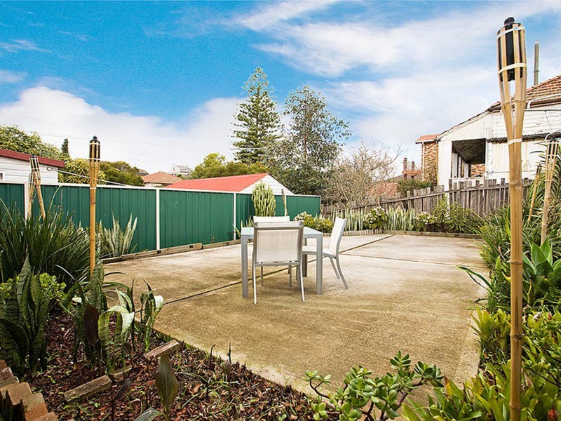 17 Guinea Street, Kogarah NSW 2217