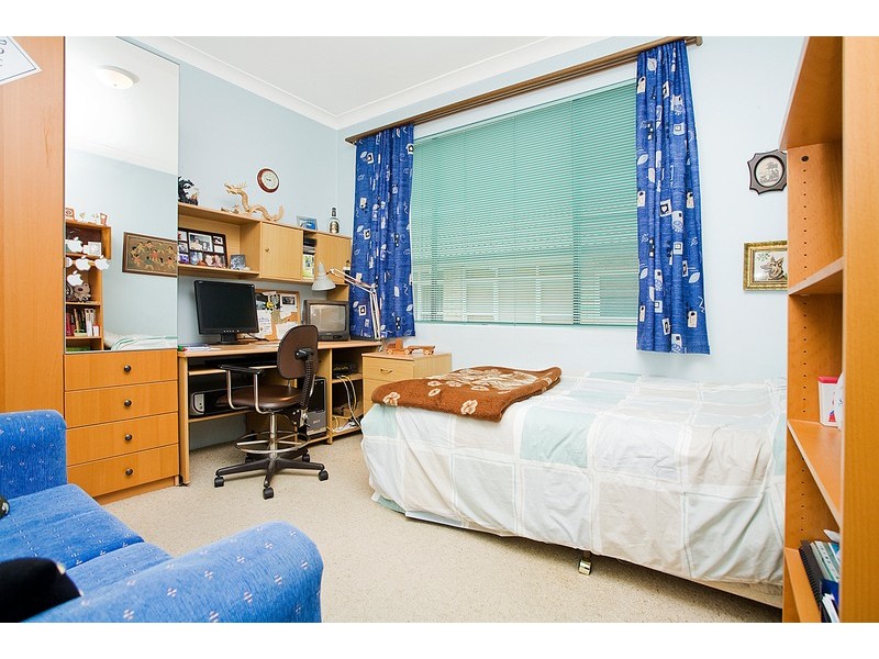 2/32 Bembridge Street, Carlton NSW 2218