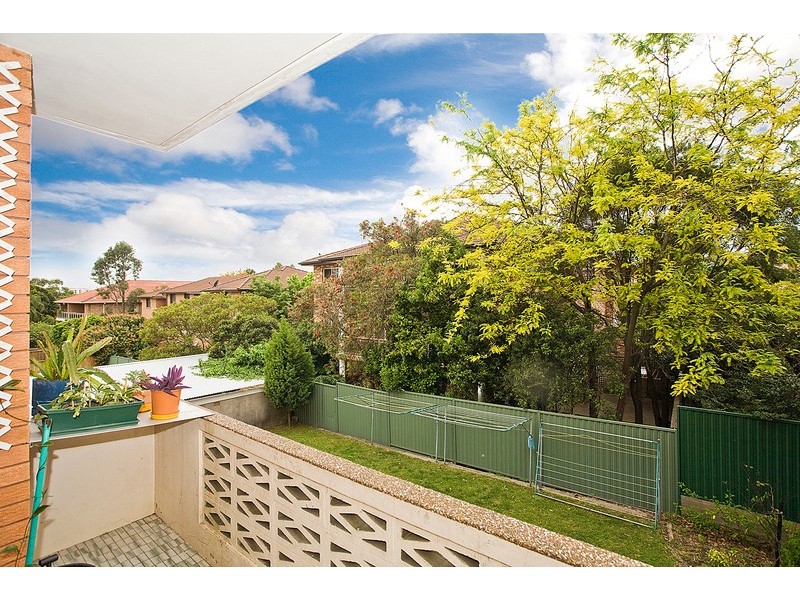 2/32 Bembridge Street, Carlton NSW 2218