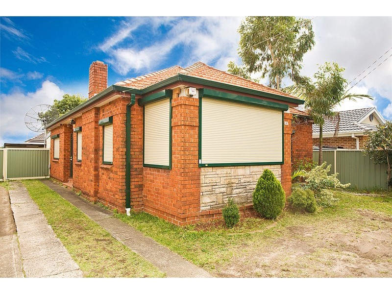 147 Hillcrest Avenue, Hurstville Grove NSW 2220