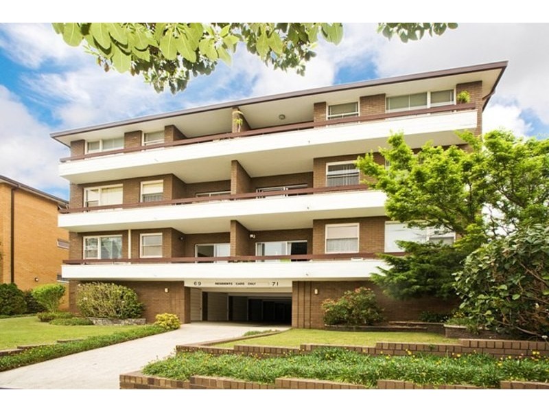 2/69 Warialda Street, Kogarah NSW 2217