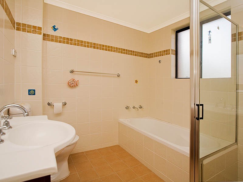 6/7 Bembridge Street, Carlton NSW 2218