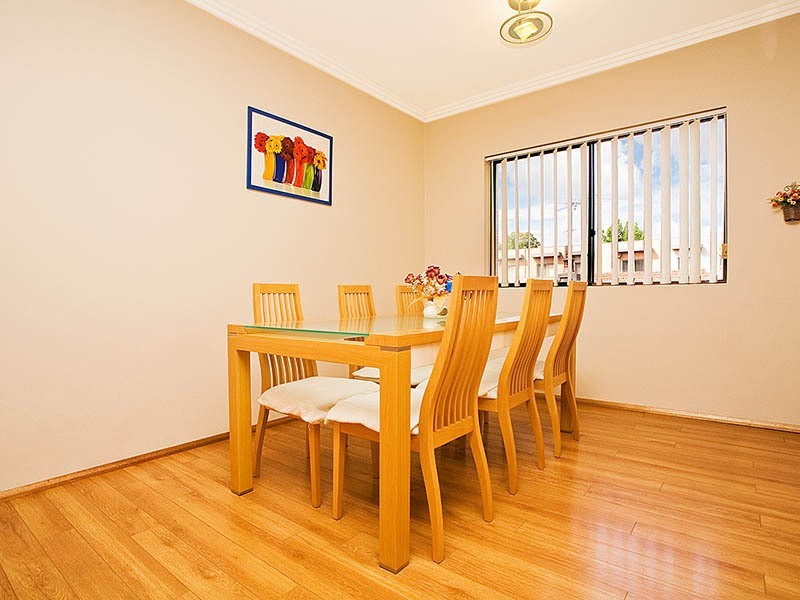 6/7 Bembridge Street, Carlton NSW 2218