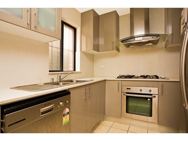 8 Robertson Street, Kogarah NSW 2217